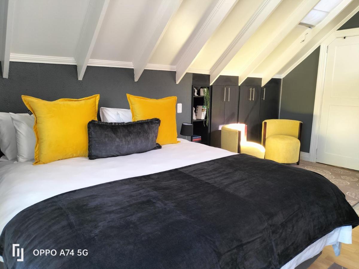 Rozenhof Guest Cottages George Exteriör bild
