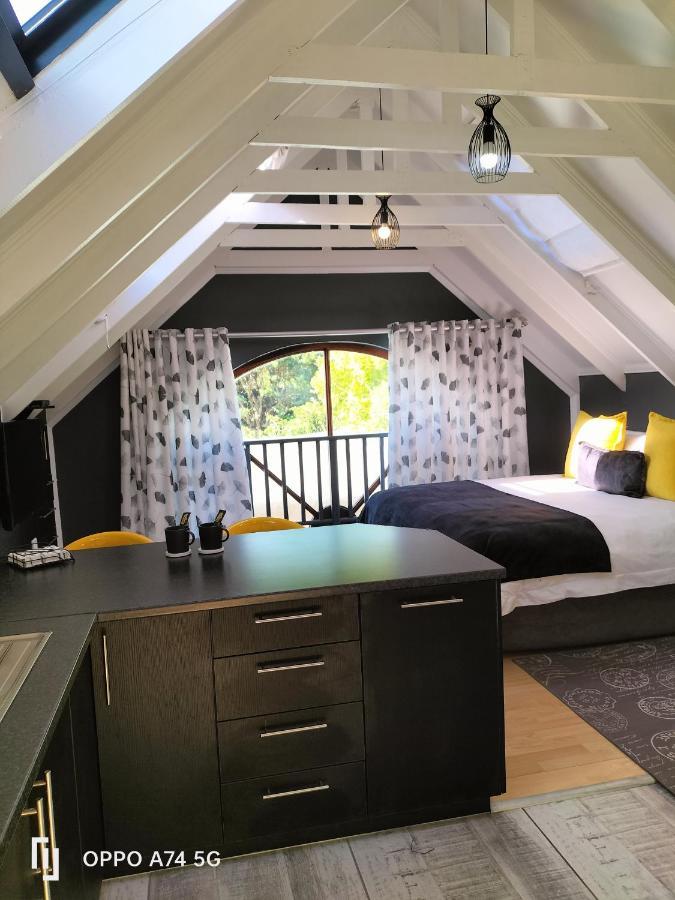 Rozenhof Guest Cottages George Exteriör bild