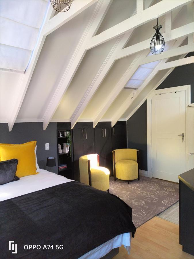 Rozenhof Guest Cottages George Exteriör bild